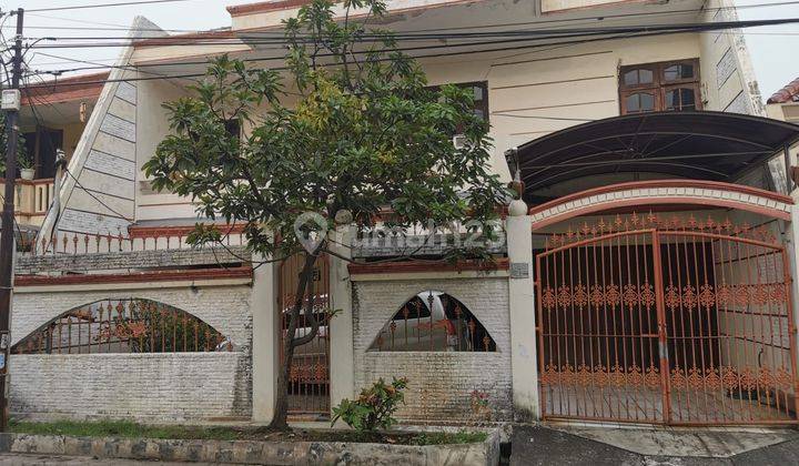 Rumah 2 Lantai Bagus Unfurnished SHM di Dharma Husada, Surabaya 1