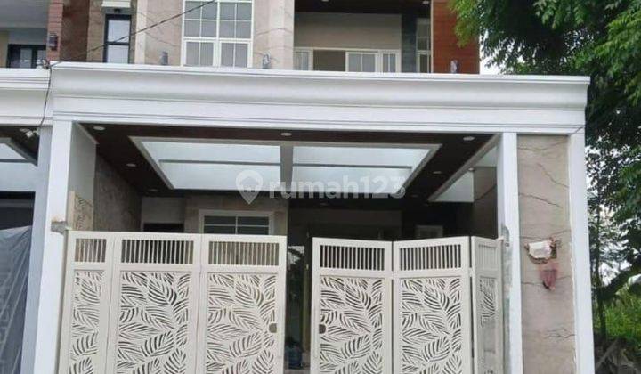 Rumah 2 Lantai Baru SHM di Jemursari, Surabaya 1