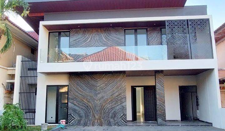 Rumah Minimalis Modern di Villa Bukit Indah vbi Pakuwon Indah 1