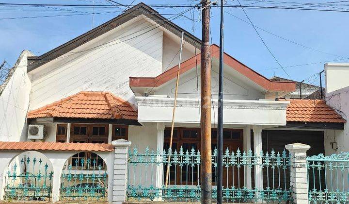 Rumah Kokoh Lokasi Top Istimewa Dharmahusada Indah Tengah 1