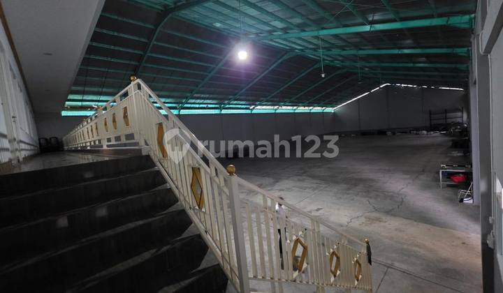 New Gress Factory / 40 Feet Container Warehouse with Spacious Parking in Pandaan Pasuruan, Near Surabaya, Sidoarjo, Gresik