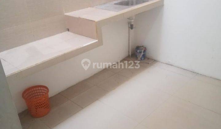 Rumah 2,5 Lantai Gaya Menawan di Puri Bintara Harga Kawan 73181li 2