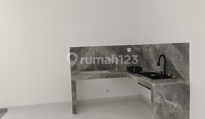 No Hassle New Home 100% Ready to Occupy Without Renovation (13651 AD) 2