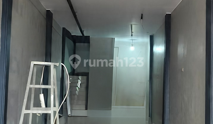 Shop House Ready for Business in the Strategic Environment of Marakash (31579 Er) 2