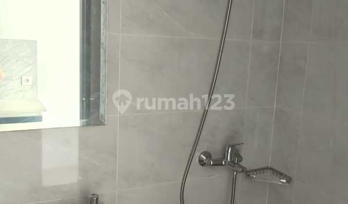 Direct Access Studio Apartment to Campus and Alam Sutera Mall Ready to Occupancy 73432 AD 2