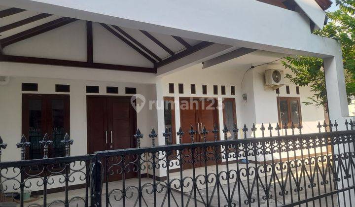 Rumah Gede 5 Kamar Harganya Wajar di Pondok Kelapa 73107 Li 1