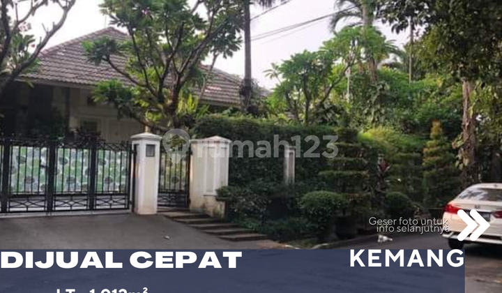 Dijual Rumah Bagus Dalam Perumahan Area Elit di Kemang Jakarta Selatan