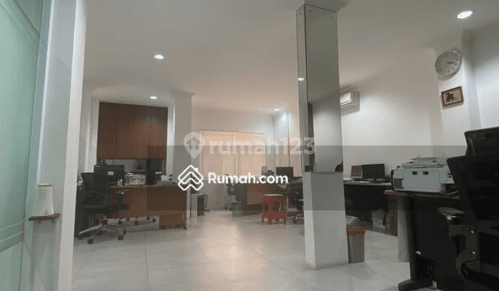 Bendungan Hilir Jakarta Pusat, Rukan Dua Ruko Gandeng Dijual 8