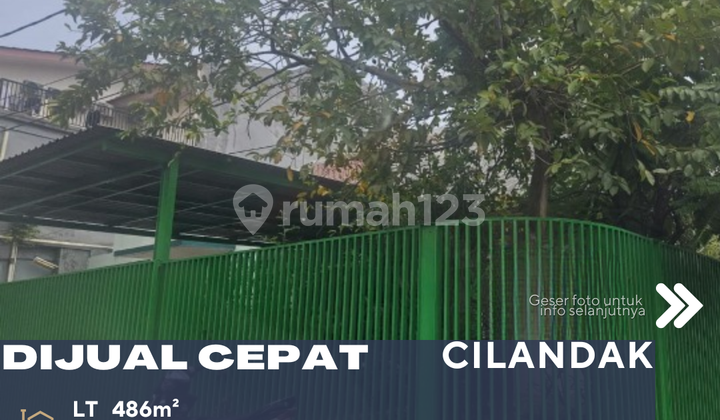 Cilandak, South Jakarta For Sale 2 Semi-Detached Houses with SHM (Freehold Title)