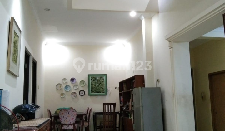 Dijual Rumah 2 Lantai Dalam Komplek Strategis di Cempaka Putih Jakarta Pusat 2