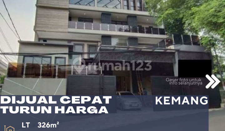 Dijual Rumah Mewah Cantik dan Nyaman Bebas Banjir di Kawasan Kemang Raya