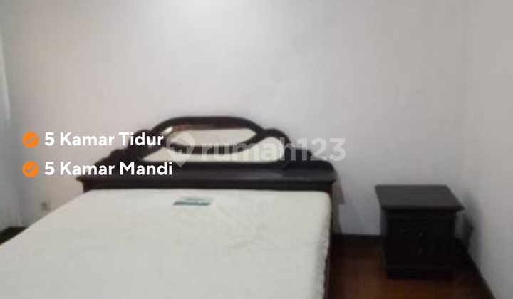 Dijual Rumah 3 Lantai Lokasi Strategis di Rawamangun Jakarta Timur 2