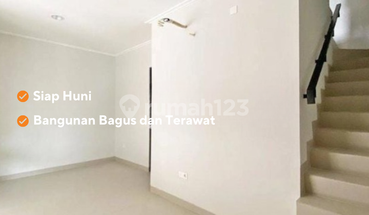 Fatmawati South Jakarta For Rent 3-Story House in a Cluster 2