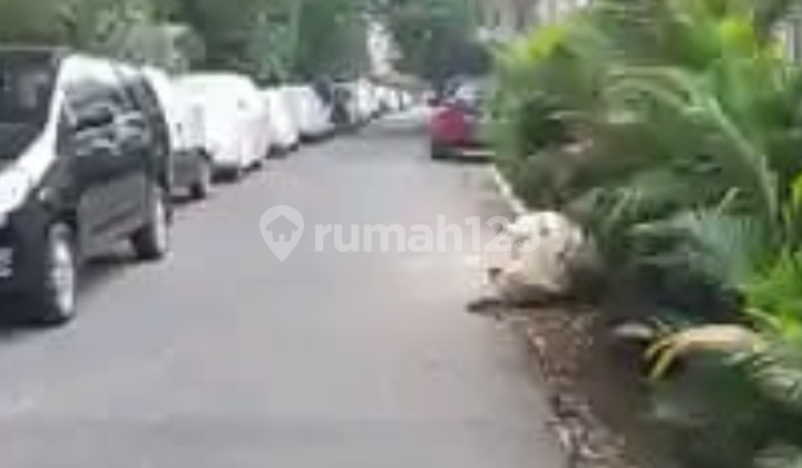 For Sale House in Premium Location, Percetakan Negara Area, Cempaka Putih, Central Jakarta 2