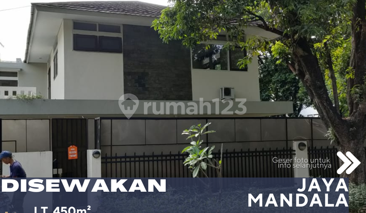 Disewakan Rumah Bagus Siap Huni Daerah Elite Expatriate di Jaya Mandala Kuningan Jakarta Selatan