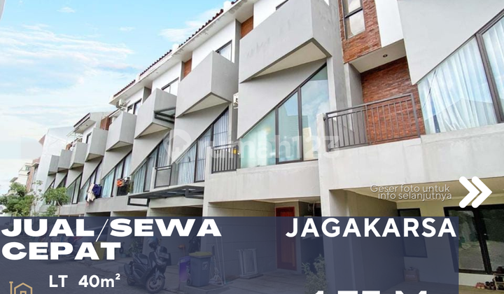 Jagakarsa Jual Sewakan Rumah 3 Lantai Dalam Cluster Semi Furnish
