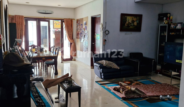 Dijual Rumah Bagus Dekat Area Perkantoran di Kebagusan Jakarta Selatan 2