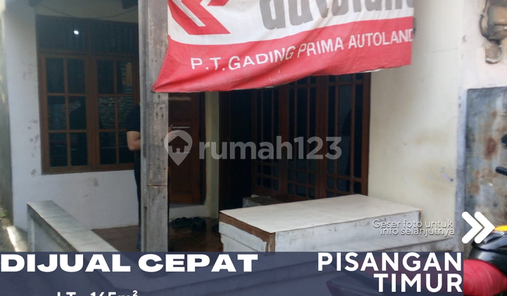 Pisangan Timur, East Jakarta For Quick Sale Old House Suitable for Boarding House or Rental Property 1