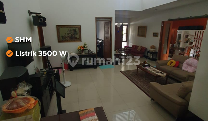 Buah Batu Bandung For Sale Comfortable 2-Story House Inside a Complex 2