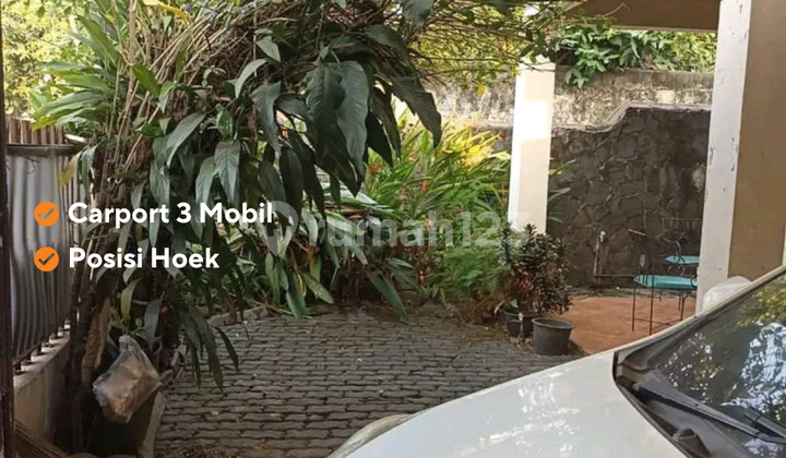 Dijual Rumah Lama Siap Huni Posisi Hoek di Tebet Jakarta Selatan 2