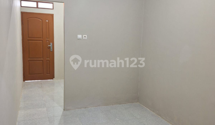 Dijual Rumah Baru Renovasi + 4 Pintu Kontrakan di Jatimakmur Bekasi 2