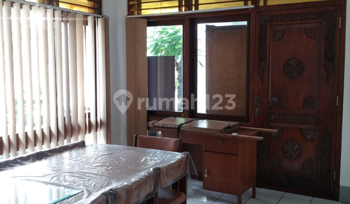 For Quick Sale: House Suitable for Residence, Cafe Business, or Office in Pulo Gadung, East Jakarta 2