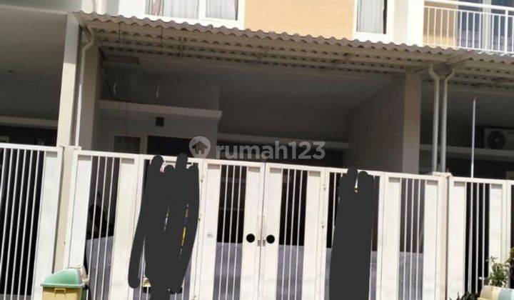 Rumah Bagus Unfurnished SHM di Rungkut Asri Timur, Surabaya 1