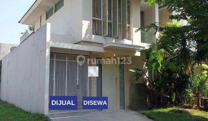 Rumah Bagus Unfurnished SHM di The Mansion Pakuwon Indah, Surabaya 1