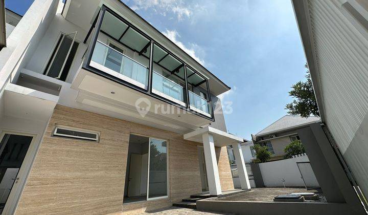 Rumah Unfurnished SHM di Kertajaya Indah Regency, Surabaya 1