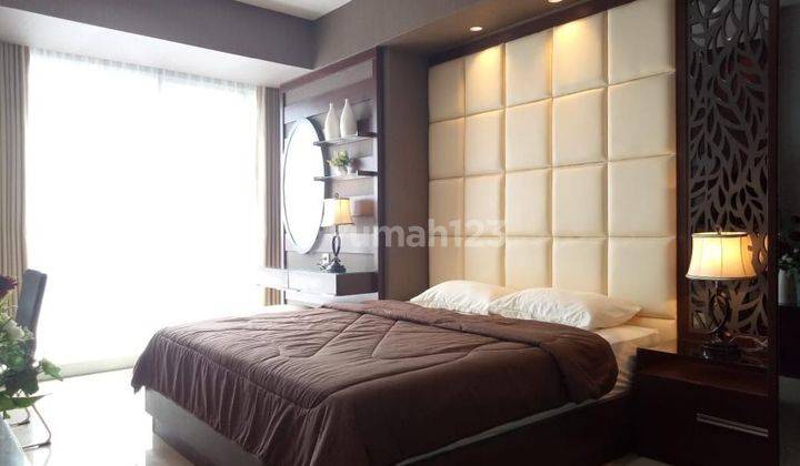 Apartement One Icon Residences 2 BR Semi Furnished Bagus 1