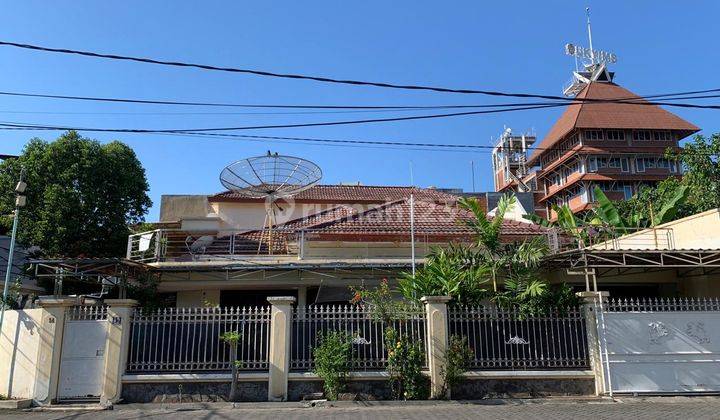 Rumah Bagus Unfurnished SHM di Kalijudan, Surabaya 1