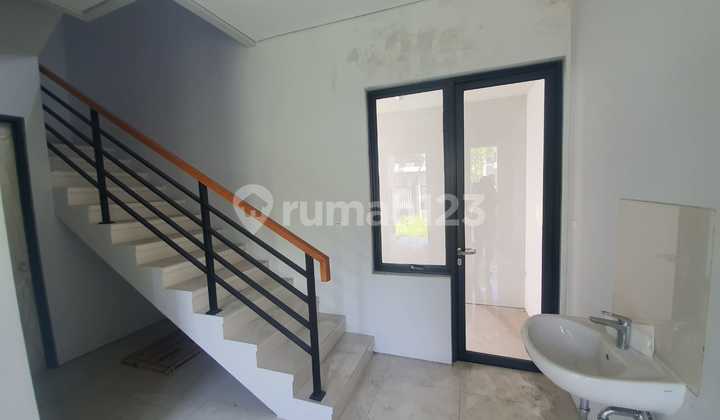 Opal Pondok Tjandra Indah Sidoarjo New Fresh Vacant Ready to Live In