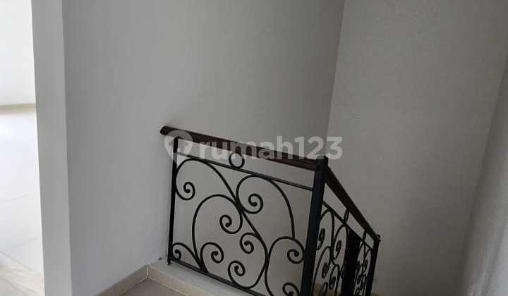 Baru Minimalis Modern Mansion Pf Pakuwon Indah Surabaya 2