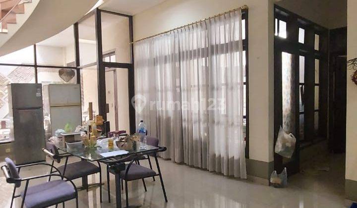 Jual Cepat Rumah 2 Lantai Terawat Siap Huni Margorejo Indah  2