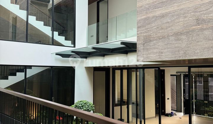 Bagus Jual Rumah 3 Lantai Minimalis Modern New Gress Citraland