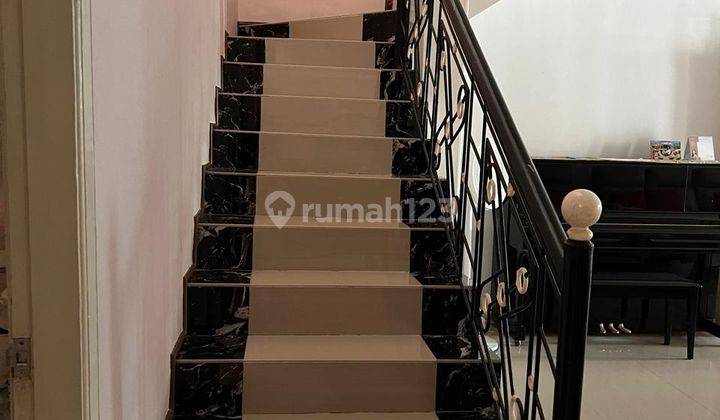 Jual Cepat Rumah Terawat Pakuwon City Taman Mutiara Surabaya 2