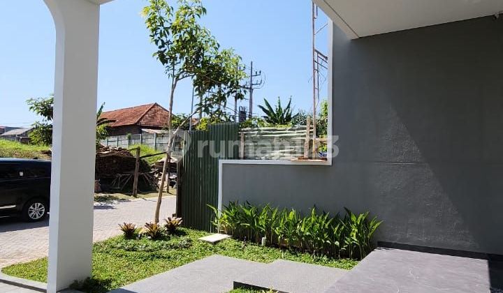 Rumah 2 Lantai Minimalis Modern American Citraland Surabaya Barat 2