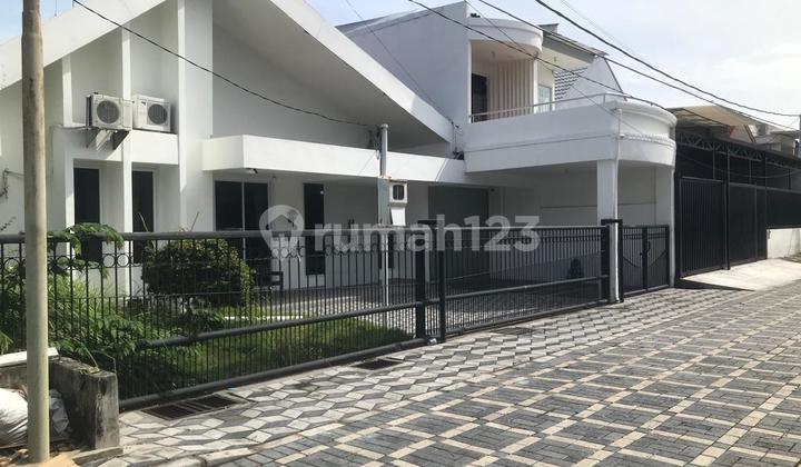 Rumah Baru Renovasi Semi Furnish Siap Huni Darmo Harapan Surabaya Rumah Baru Renovasi Semi Furnish Siap Huni Darmo Harapan Surabaya