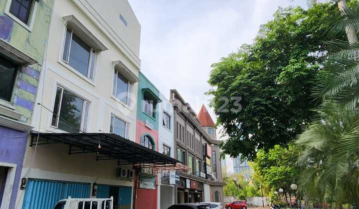 For Sale/Rent Shop House Ready to Occupy Good Clean Villa Bukit Mas Surabaya 2