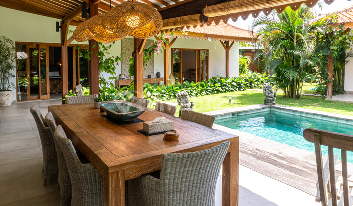 Spacious 4-Bedroom Villa Perfect For Investment - Buduk