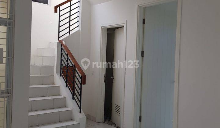 Rumah Rapih Cantik Siap Huni di Eastern Cosmo Bsd 1