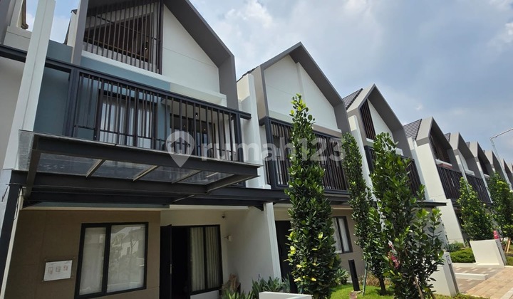 For Sale Fast Move-In Ready Leonara House in Summarecon Serpong 2