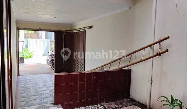 Hook House at Puncak Dieng, Malang 2