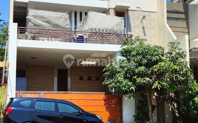 Rumah Bagus 2 Lantai di VPT, Tidar Malang