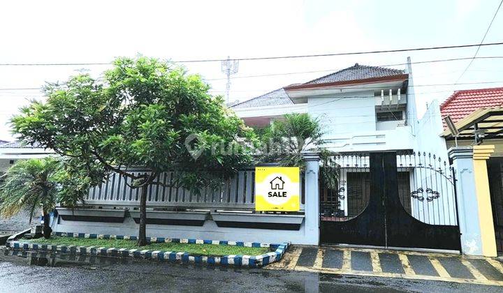 Rumah Besar Dekat Kampus STIKI & Unmer, di Dieng Tidar 1