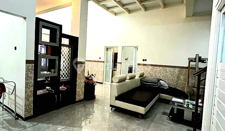 RUMAH FURNISHED, 5 MENIT DARI BRAWIJAYA VETERAN, MALANG RUMAH FURNISHED, 5 MENIT DARI BRAWIJAYA VETERAN, MALANG