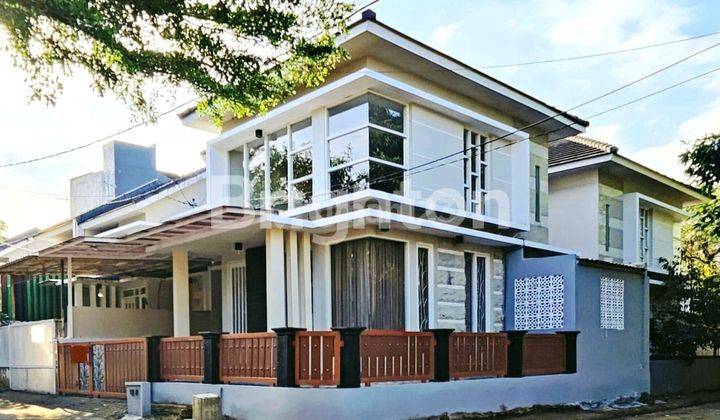 Rumah Hook Semi Furnished di Dieng Malang 1