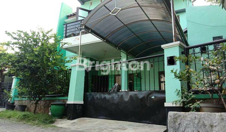 Rumah Besar 2 Lantai di Bajang Ratu, Blimbing Malang 1