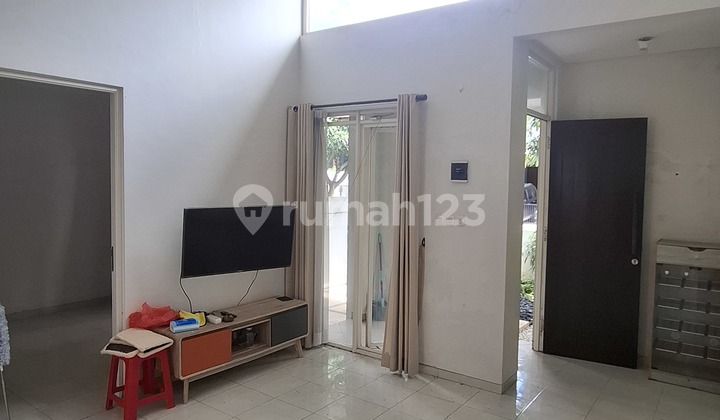 Rumah Semi Furnish di Austinville Dieng Malang 2