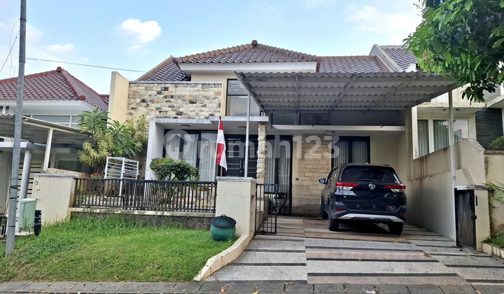 Rumah 5 Kamar Tidur Di Villa Puncak Tidar Malang